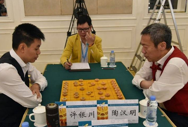 陶汉明赢许银川的棋不多,这盘棋一子换双走的很精彩